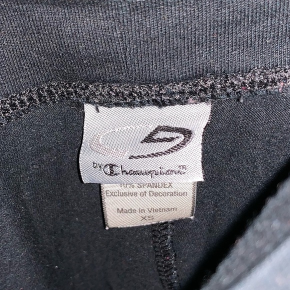 Champion Double Waist Band Black Capri Yoga Pants - Picture 4 of 4